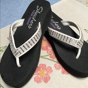 Sketchers Flip Flops